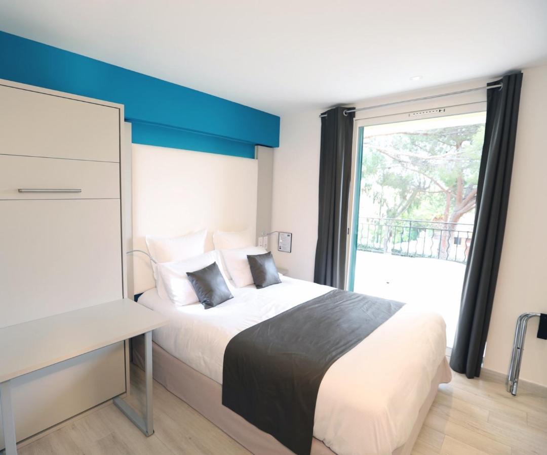 Hotel De La Plage - Hdlp Bormes-les-Mimosas Ngoại thất bức ảnh