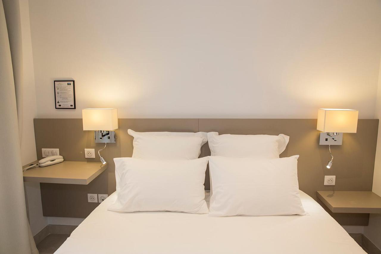 Hotel De La Plage - Hdlp Bormes-les-Mimosas Ngoại thất bức ảnh