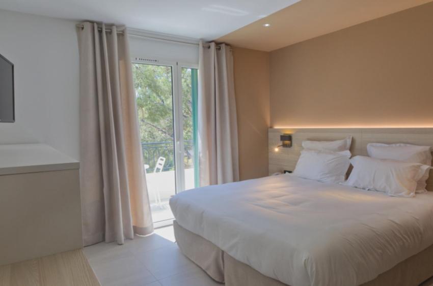 Hotel De La Plage - Hdlp Bormes-les-Mimosas Ngoại thất bức ảnh