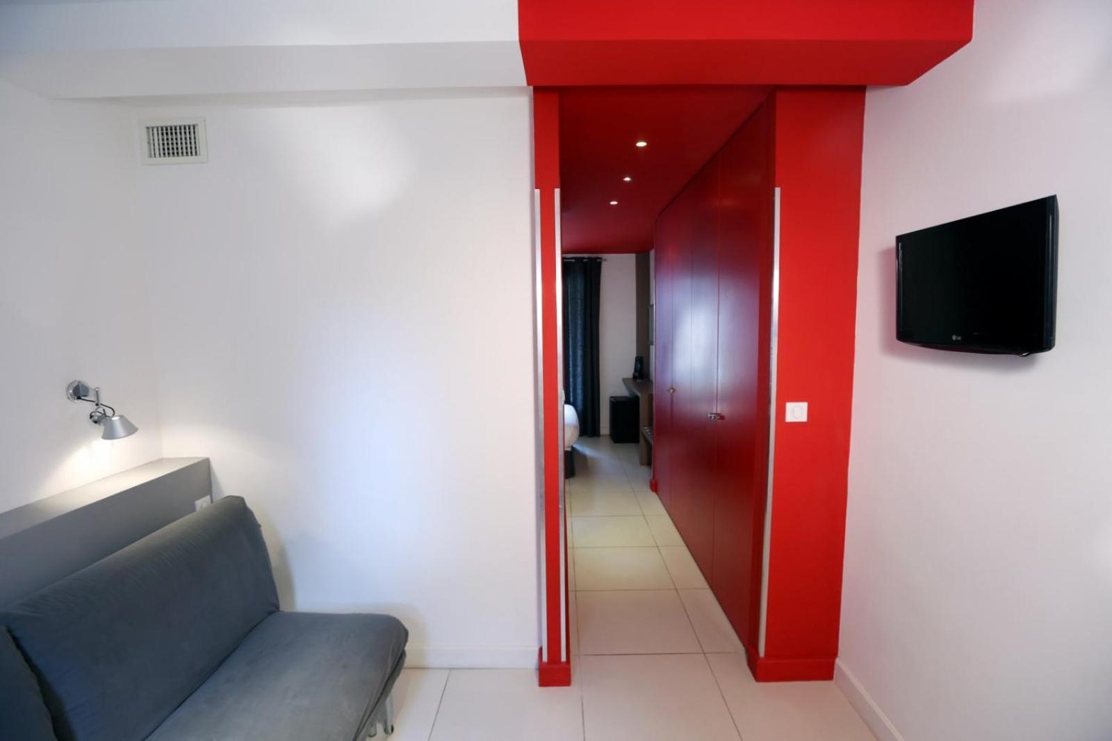Hotel De La Plage - Hdlp Bormes-les-Mimosas Ngoại thất bức ảnh